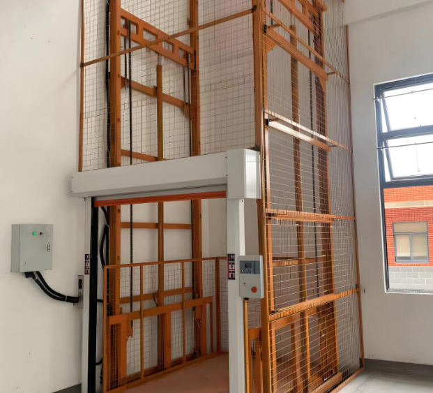 山城升降货梯是特种设备码