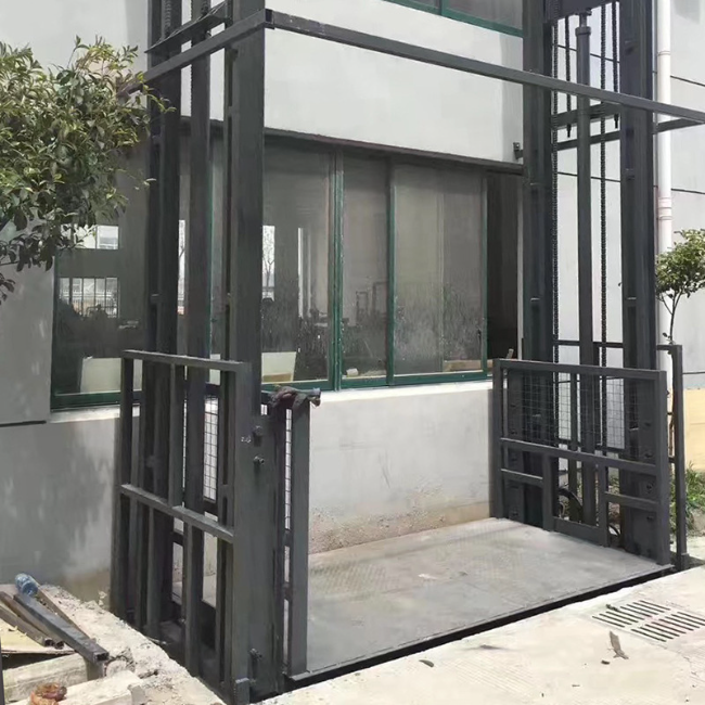 山城5吨室外升降货梯